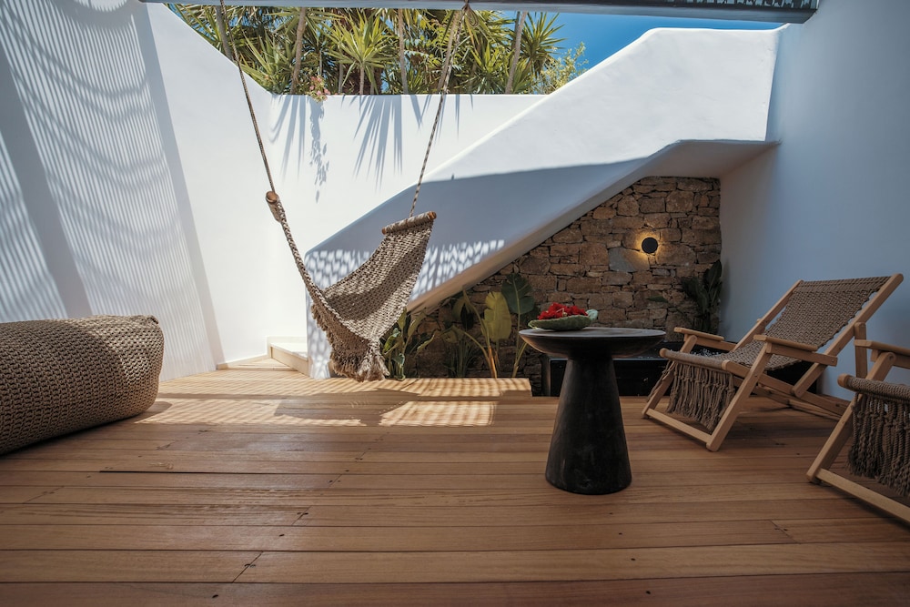 Asty Mykonos Hotel & Spa -World of One Hotel Group — Beach in Mykonos Town, South Aegean