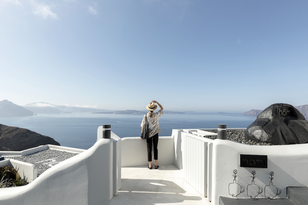 Hom Santorini — Attractions in the area in Oia, South Aegean