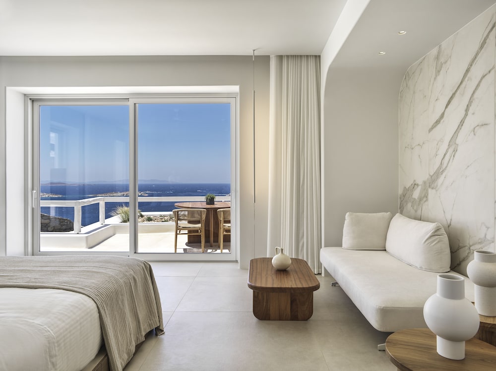 Lovia Mykonos — Hotel rooms in Mykonos Town, South Aegean