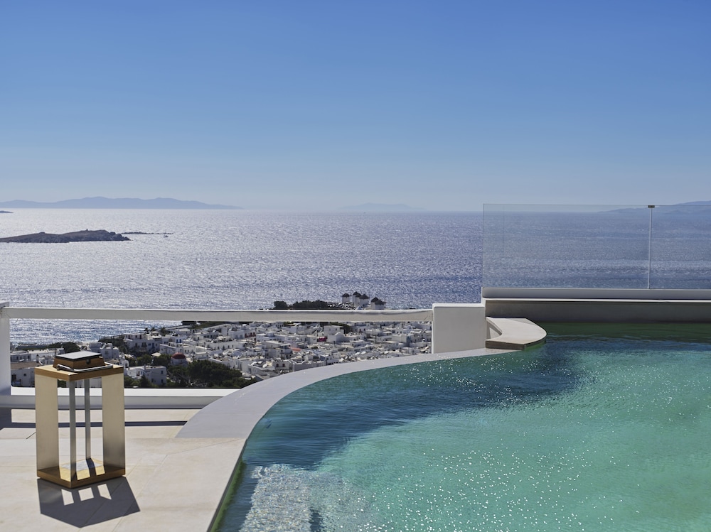 Lovia Mykonos — Swimming pool in Mykonos Town, South Aegean