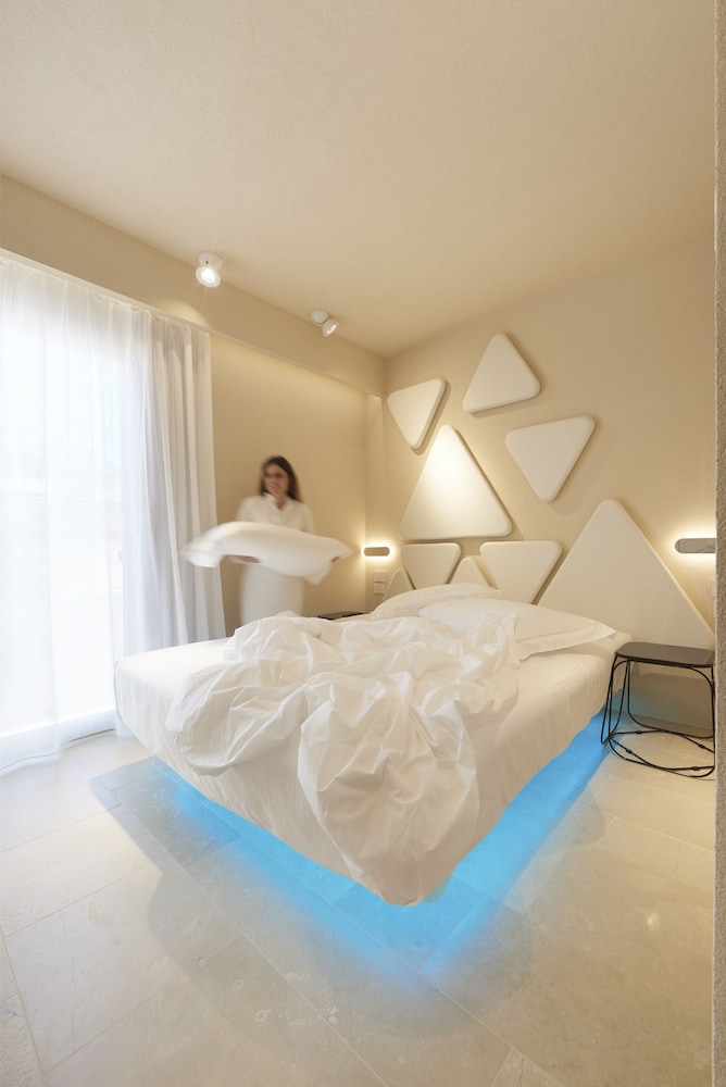 Palazzo Gatto Art Hotel & SPA, BW Premier Collection — Hotel rooms in Trapani, Sicily
