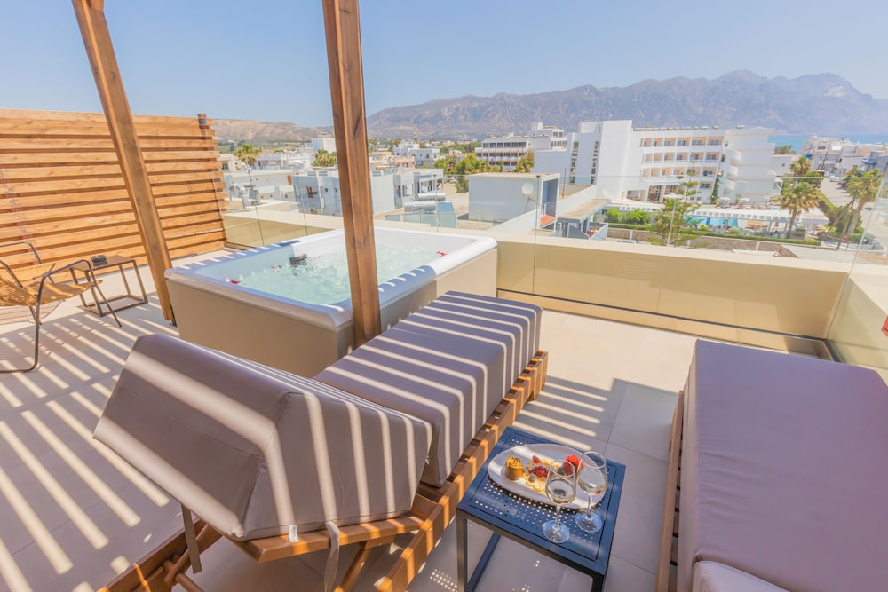 Cabana Blu Hotel & Suites — Hotel rooms in Kardamena, South Aegean