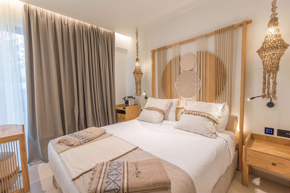 Cabana Blu Hotel & Suites — Hotel rooms in Kardamena, South Aegean