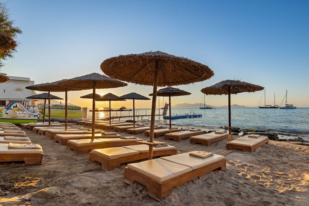Cabana Blu Hotel & Suites — Beach in Kardamena, South Aegean