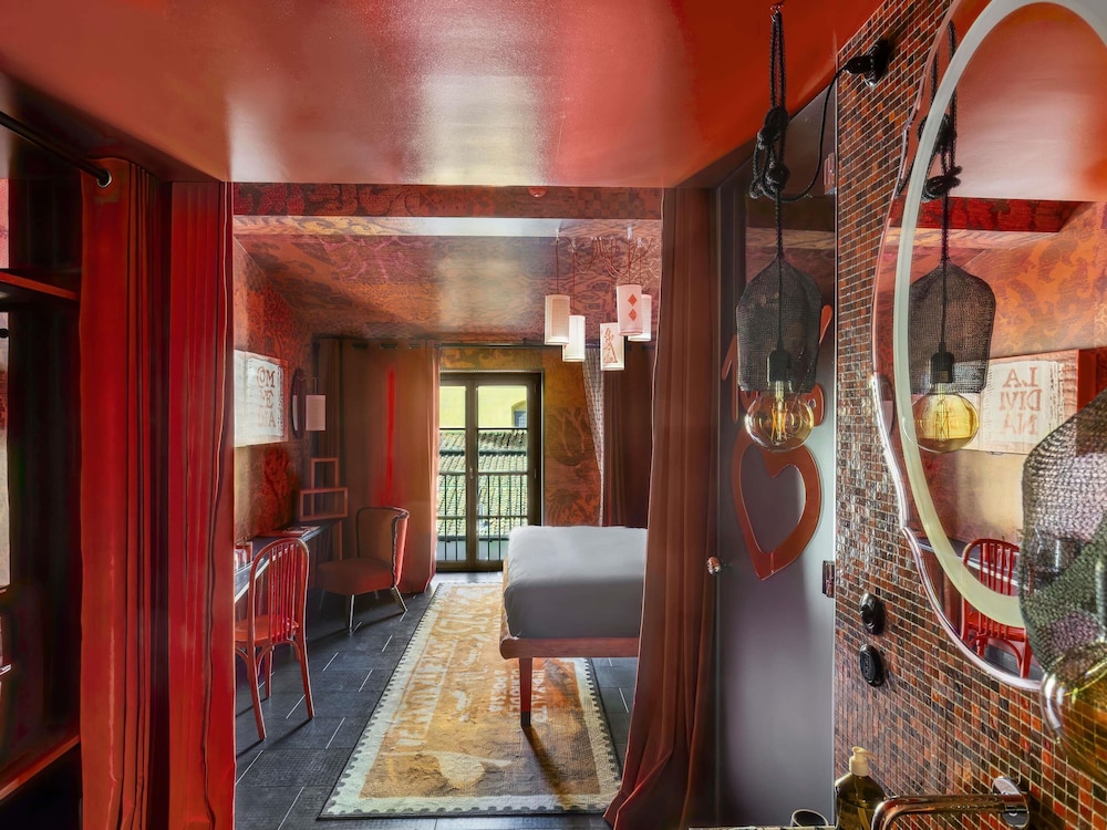 25hours Hotel Florence Piazza San Paolino — Hotel rooms in Florence, Tuscany