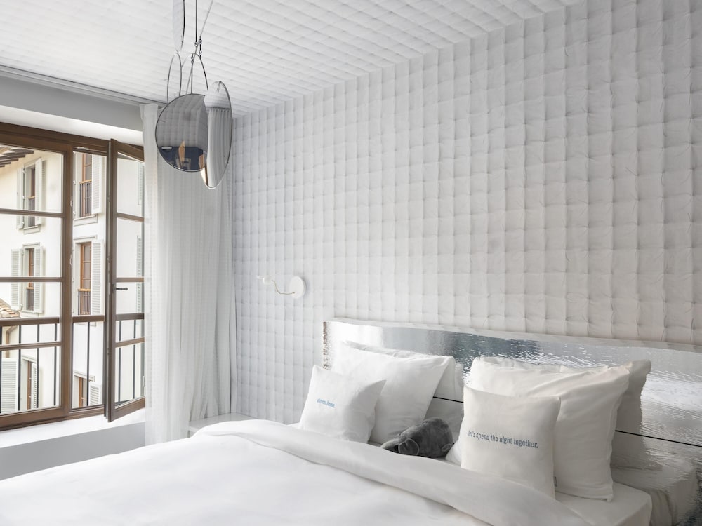 25hours Hotel Florence Piazza San Paolino — Hotel rooms in Florence, Tuscany