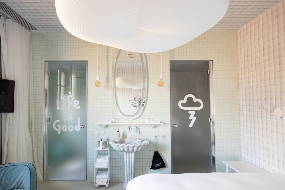 25hours Hotel Florence Piazza San Paolino — Hotel rooms in Florence, Tuscany