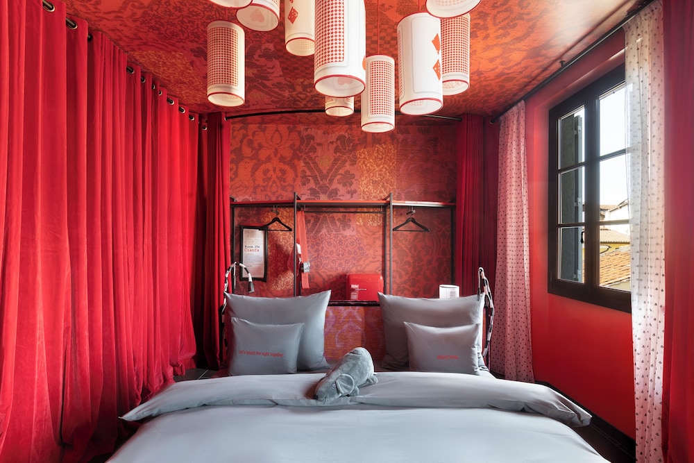 25hours Hotel Florence Piazza San Paolino — Hotel rooms in Florence, Tuscany