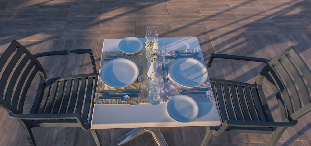 Planos Beach Hotel — Restaurant & bars in Tsilivi, Ionian Islands