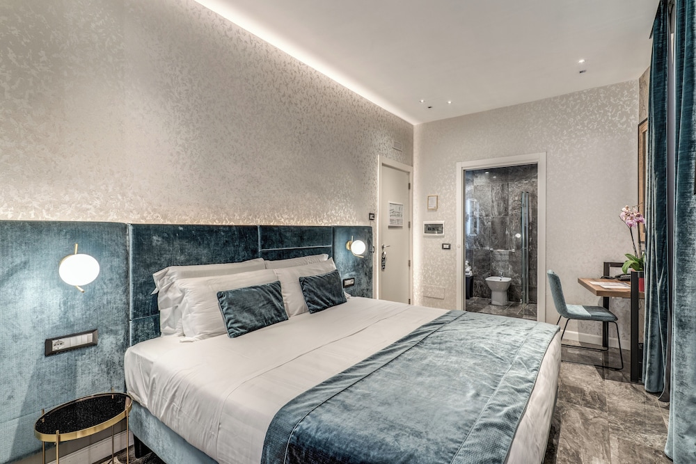 Apollo Boutique Hotel — Hotel rooms in Rome, Lazio