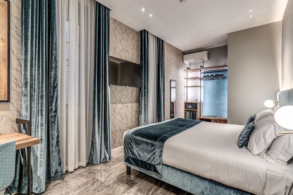 Apollo Boutique Hotel — Hotel rooms in Rome, Lazio