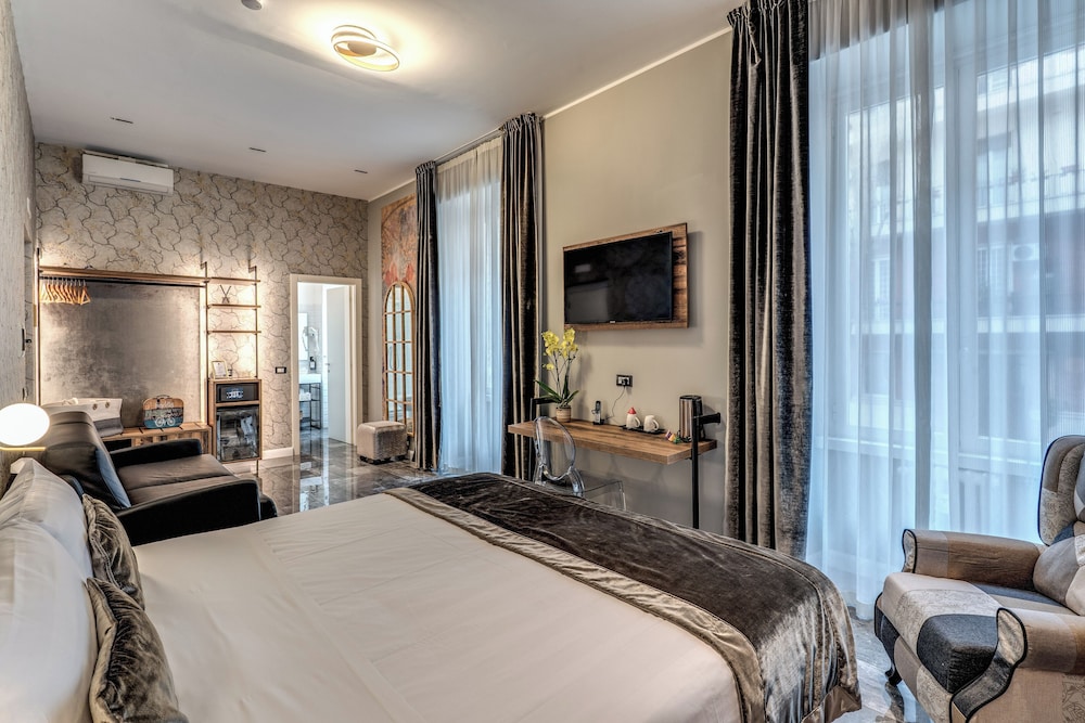 Apollo Boutique Hotel — Hotel rooms in Rome, Lazio