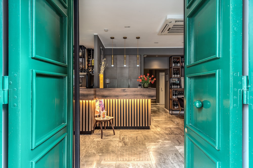 Apollo Boutique Hotel — Restaurant & bars in Rome, Lazio