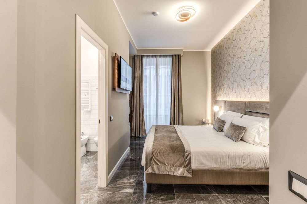 Apollo Boutique Hotel — Hotel rooms in Rome, Lazio