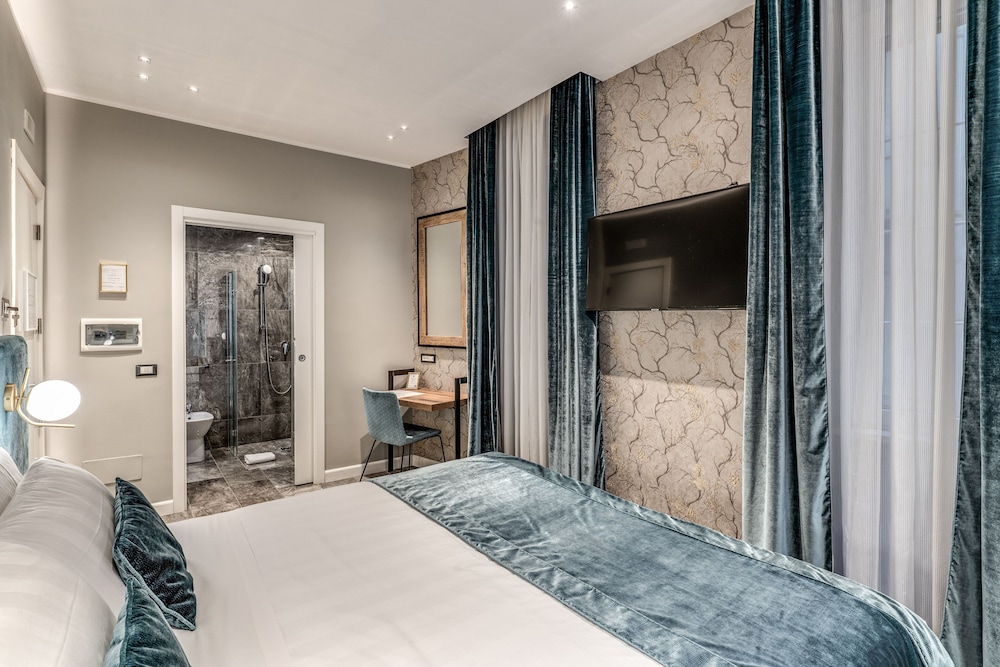 Apollo Boutique Hotel — Hotel rooms in Rome, Lazio