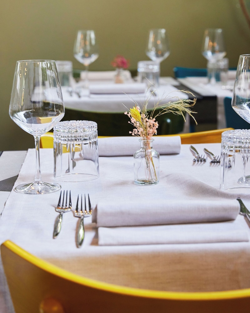 Apollo Boutique Hotel — Restaurant & bars in Rome, Lazio