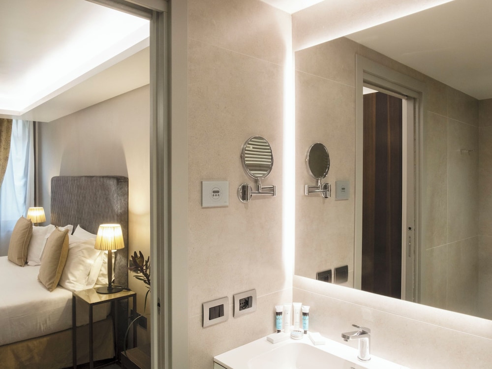 Hotel Aquarius Venice — Hotel rooms in Venice, Veneto