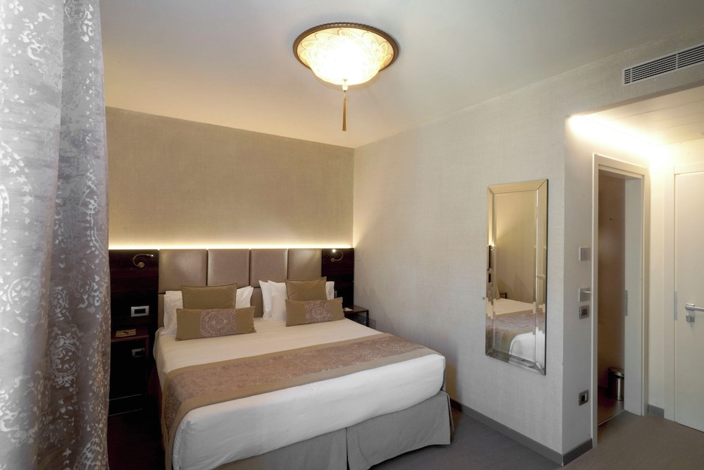 Hotel Aquarius Venice — Hotel rooms in Venice, Veneto