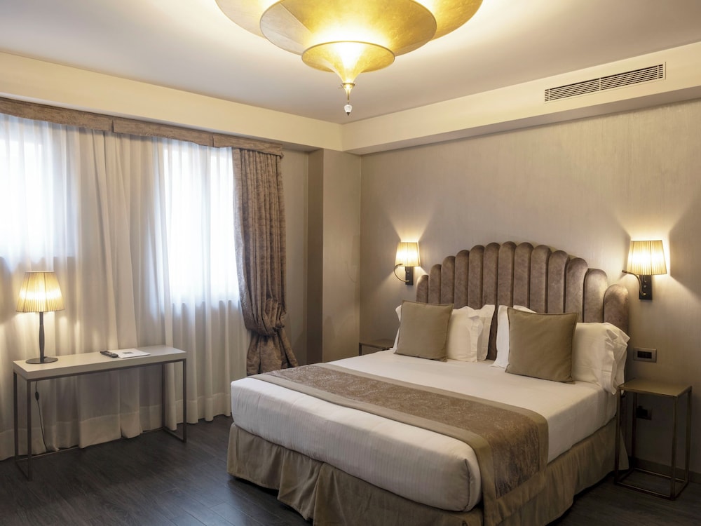 Hotel Aquarius Venice — Hotel rooms in Venice, Veneto