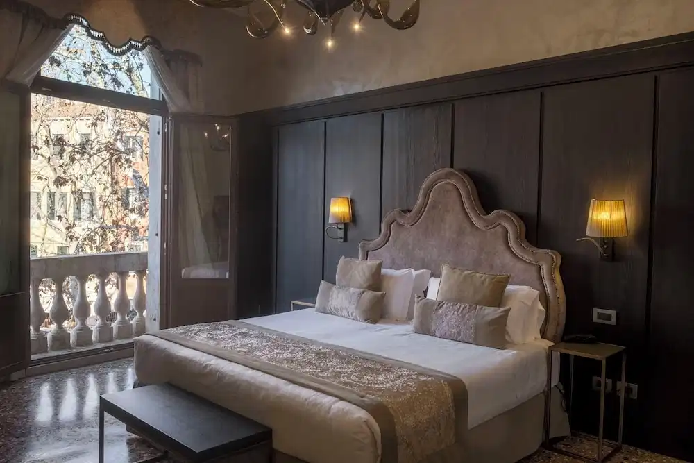 Hotel Aquarius Venice — Hotel rooms in Venice, Veneto