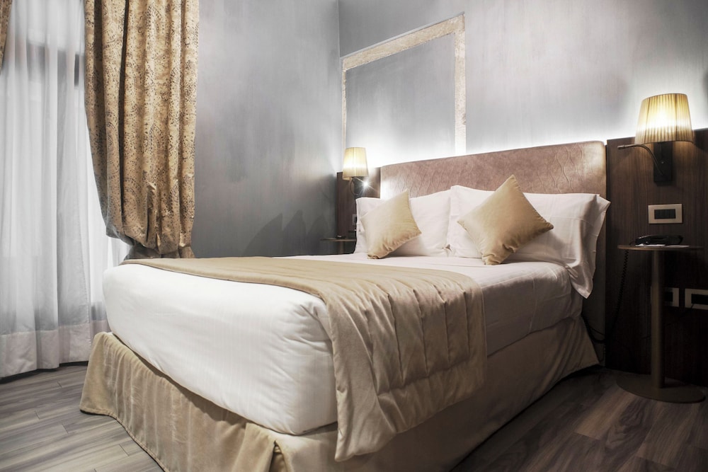 Hotel Aquarius Venice — Hotel rooms in Venice, Veneto