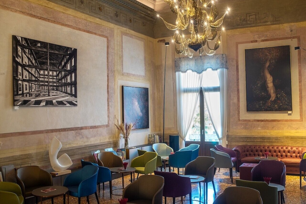 Hotel Aquarius Venice — Restaurant & bars in Venice, Veneto