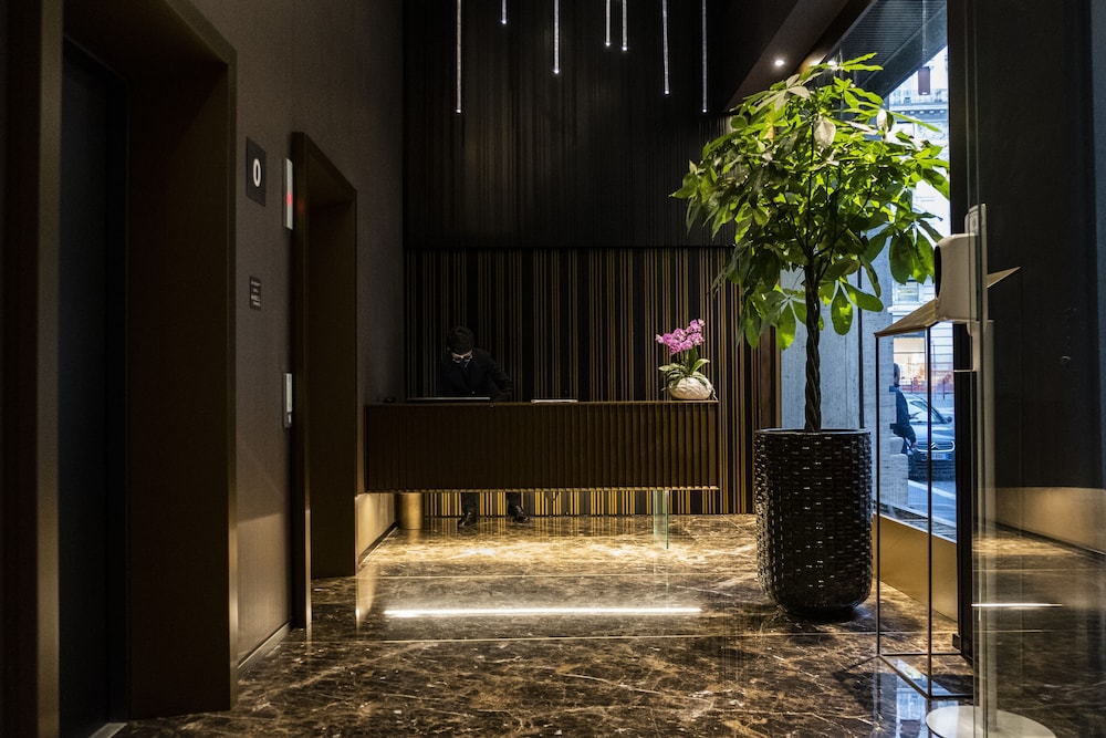 U-Visionary Roma Hotel — Hotel building in Rome, Lazio