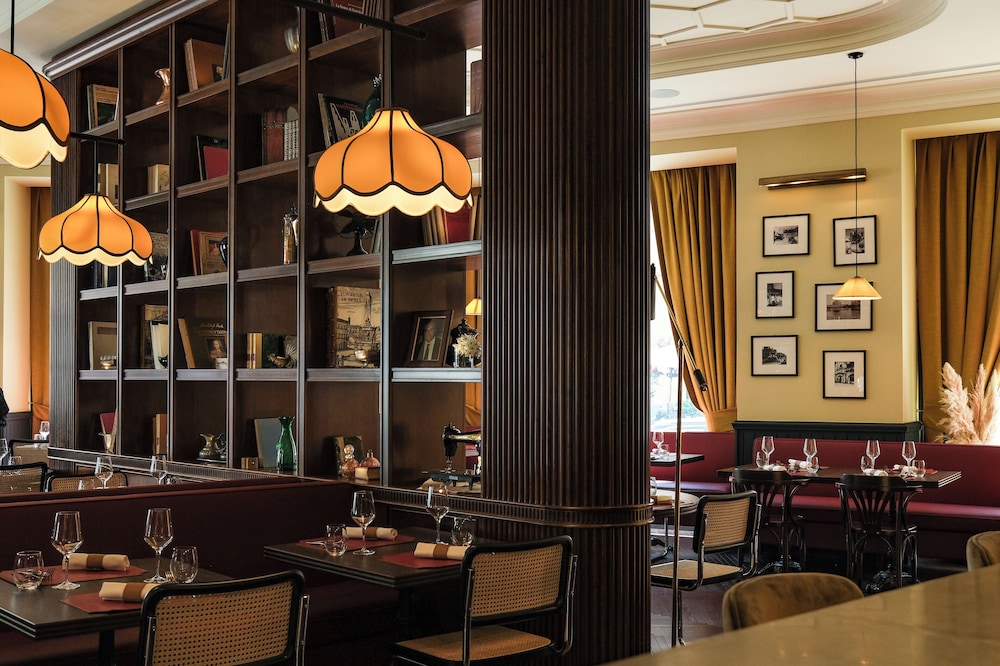 U-Visionary Roma Hotel — Restaurant & bars in Rome, Lazio