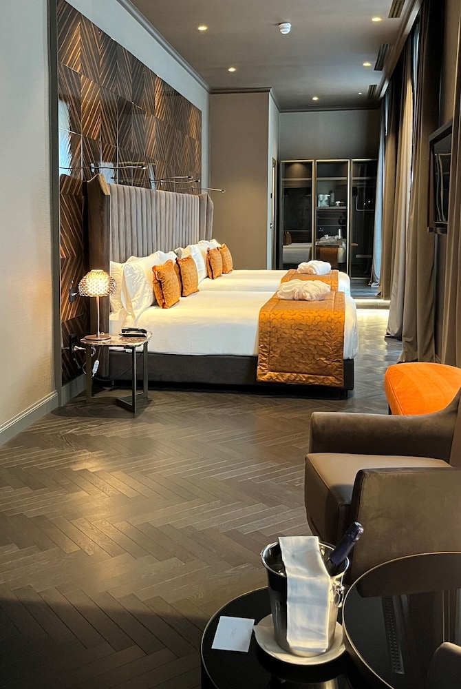 U-Visionary Roma Hotel — Hotel rooms in Rome, Lazio
