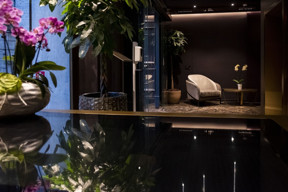U-Visionary Roma Hotel — Hotel building in Rome, Lazio