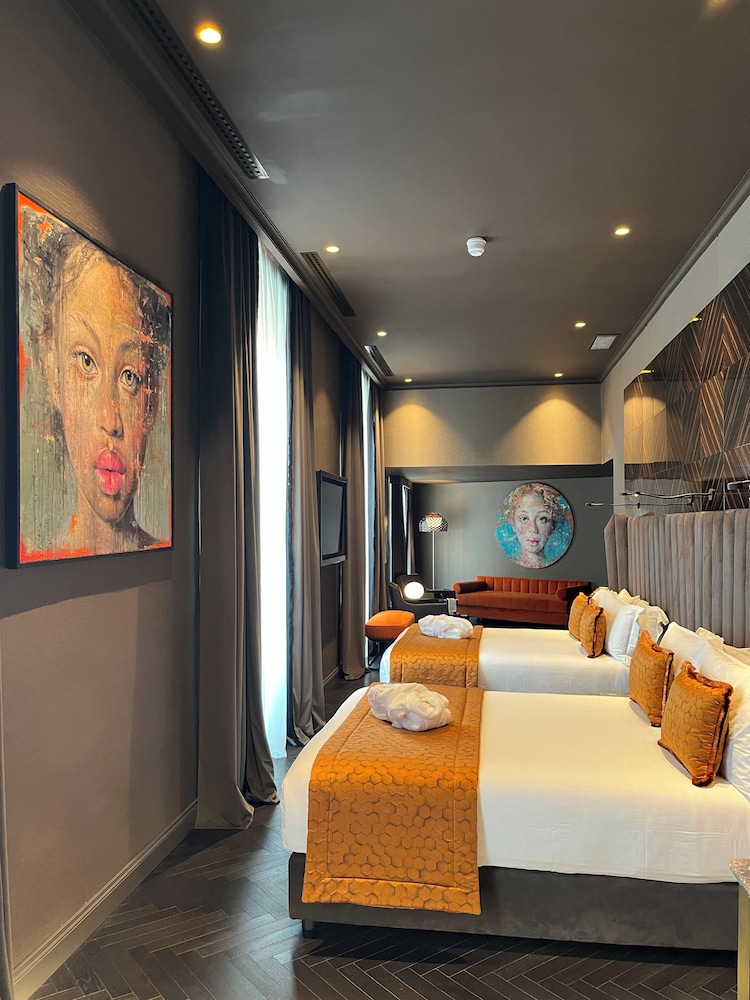U-Visionary Roma Hotel — Hotel rooms in Rome, Lazio