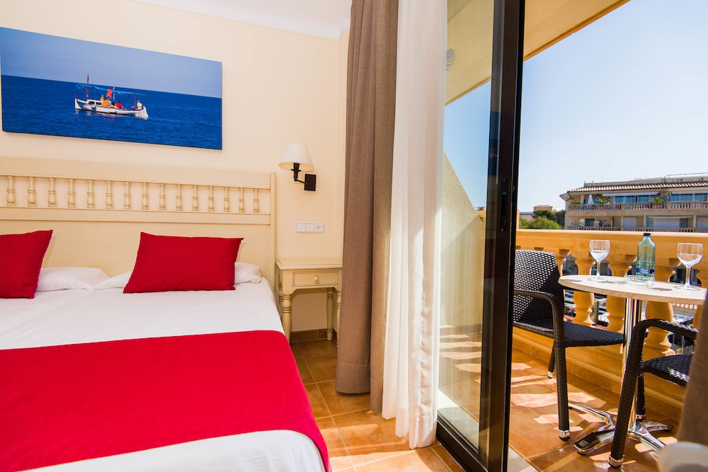 Hotel Bell Port — Hotel rooms in Cala Ratjada, Balearic Islands