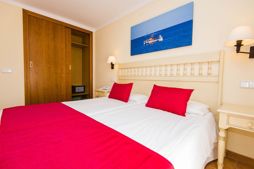 Hotel Bell Port — Hotel rooms in Cala Ratjada, Balearic Islands