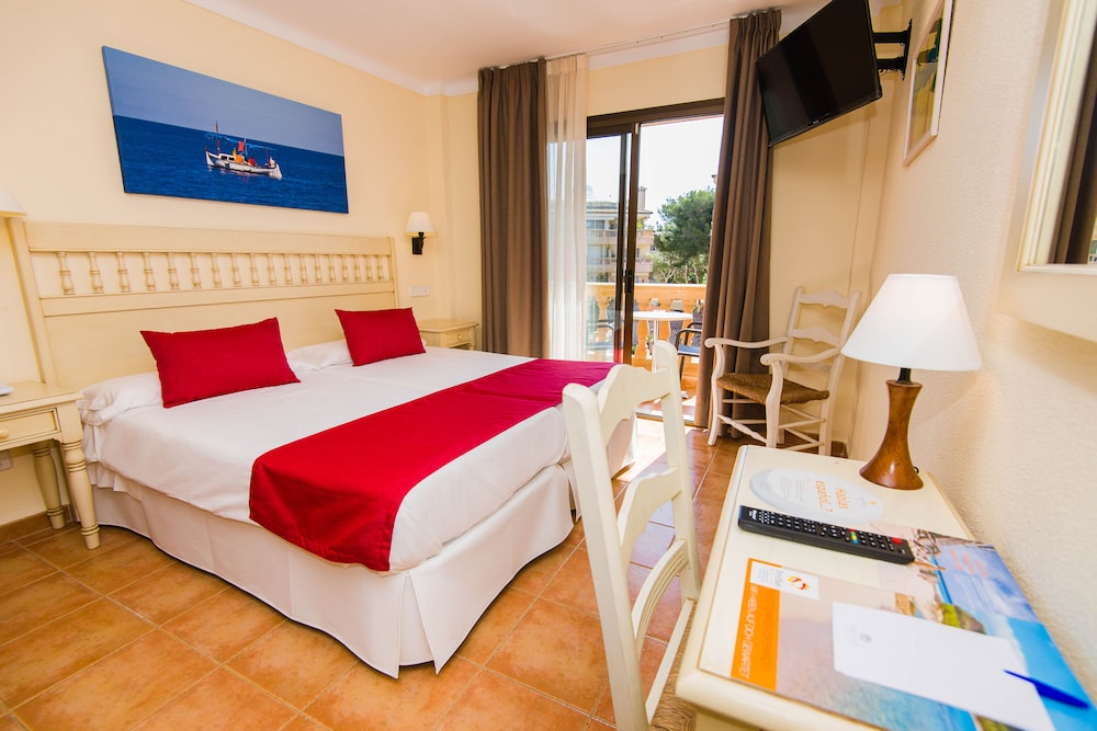 Hotel Bell Port — Hotel rooms in Cala Ratjada, Balearic Islands