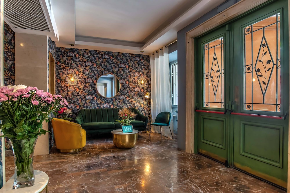 Bloom Hotel Rome — Hotel building in Rome, Lazio