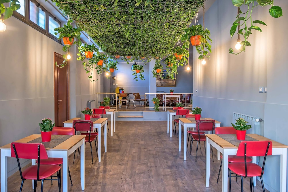 Bloom Hotel Rome — Restaurant & bars in Rome, Lazio