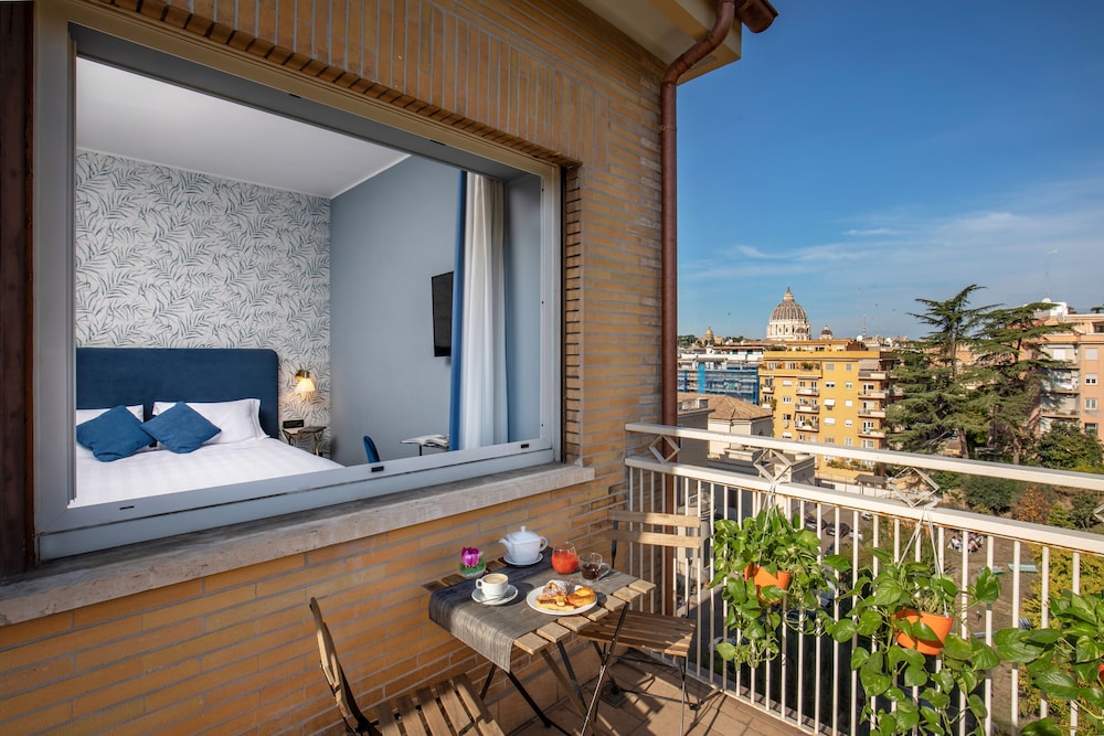 Bloom Hotel Rome — Main photo in Rome, Lazio