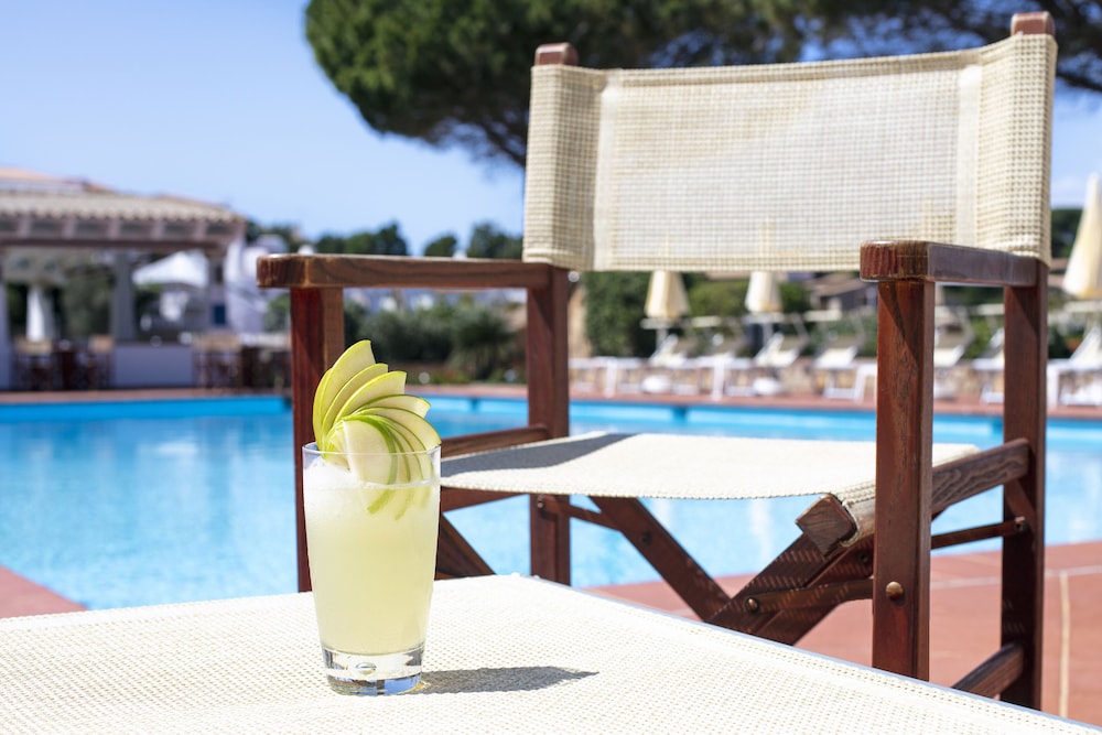 Hotel Cormorano — Swimming pool in Arzachena, Sardinia