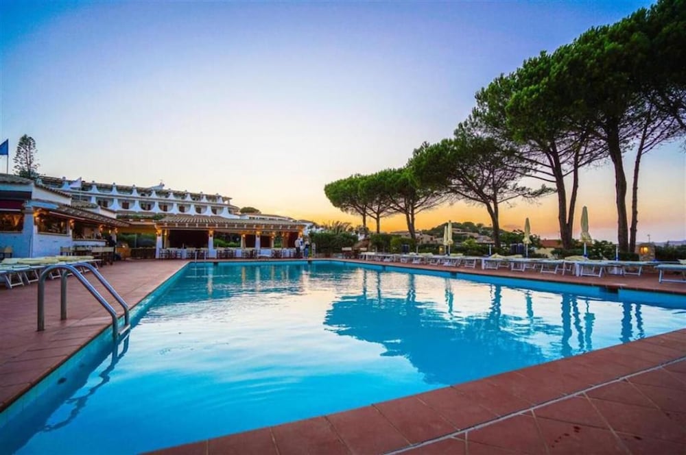 Hotel Cormorano — Swimming pool in Arzachena, Sardinia