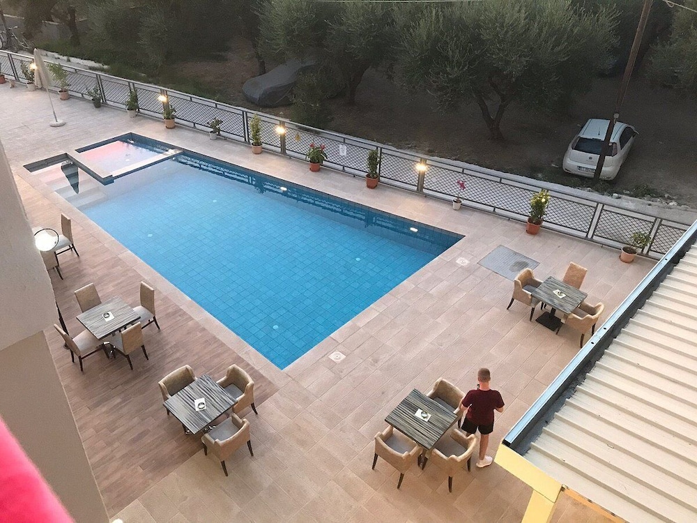 The Senses Tsilivi Hotel — Swimming pool in Tsilivi, Ionian Islands