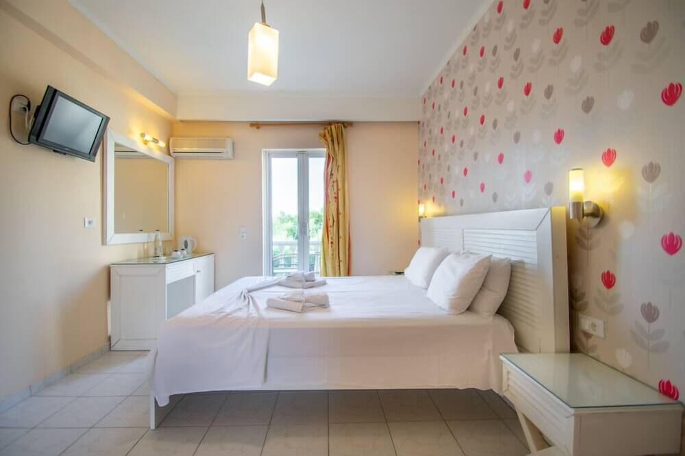 The Senses Tsilivi Hotel — Hotel rooms in Tsilivi, Ionian Islands