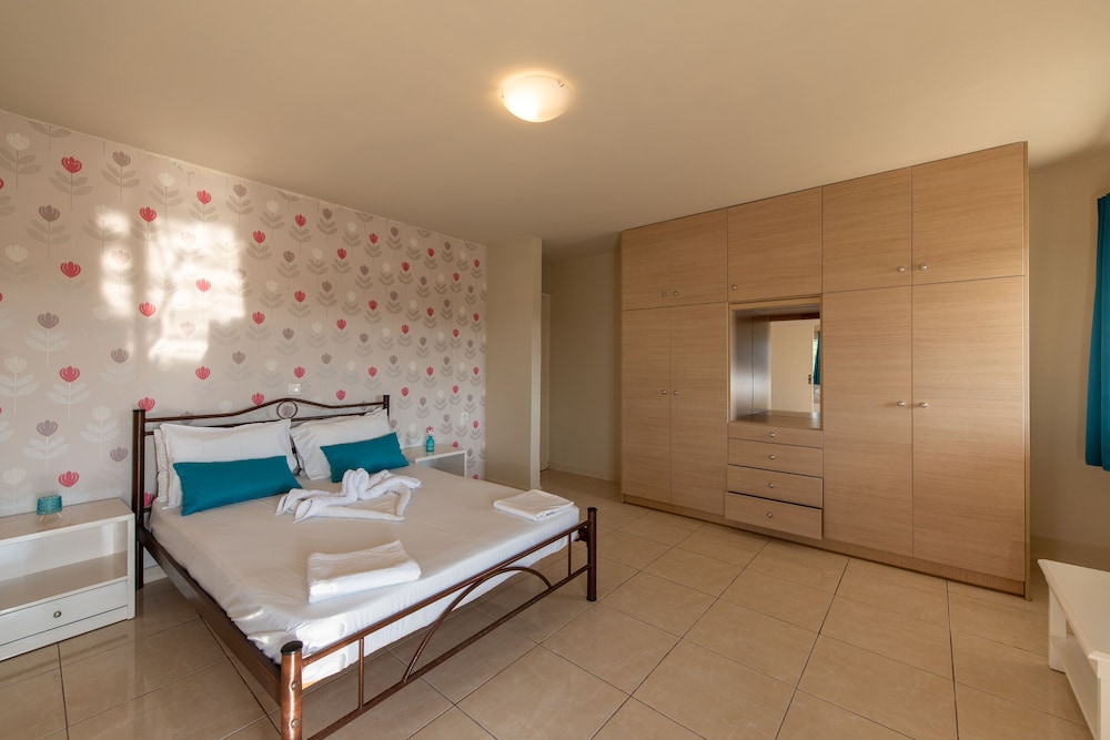 The Senses Tsilivi Hotel — Hotel rooms in Tsilivi, Ionian Islands