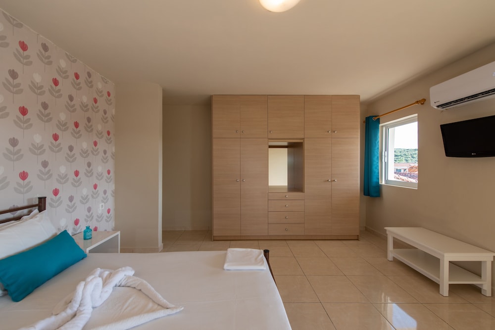 The Senses Tsilivi Hotel — Hotel rooms in Tsilivi, Ionian Islands