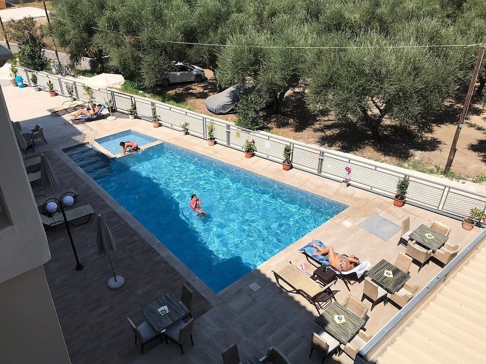 The Senses Tsilivi Hotel — Swimming pool in Tsilivi, Ionian Islands