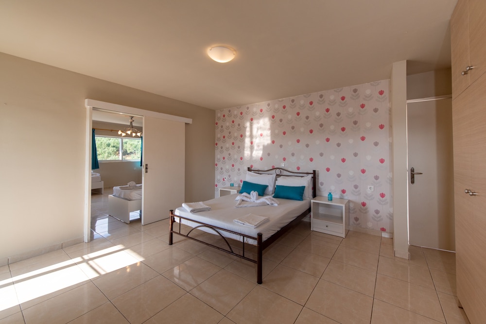 The Senses Tsilivi Hotel — Hotel rooms in Tsilivi, Ionian Islands