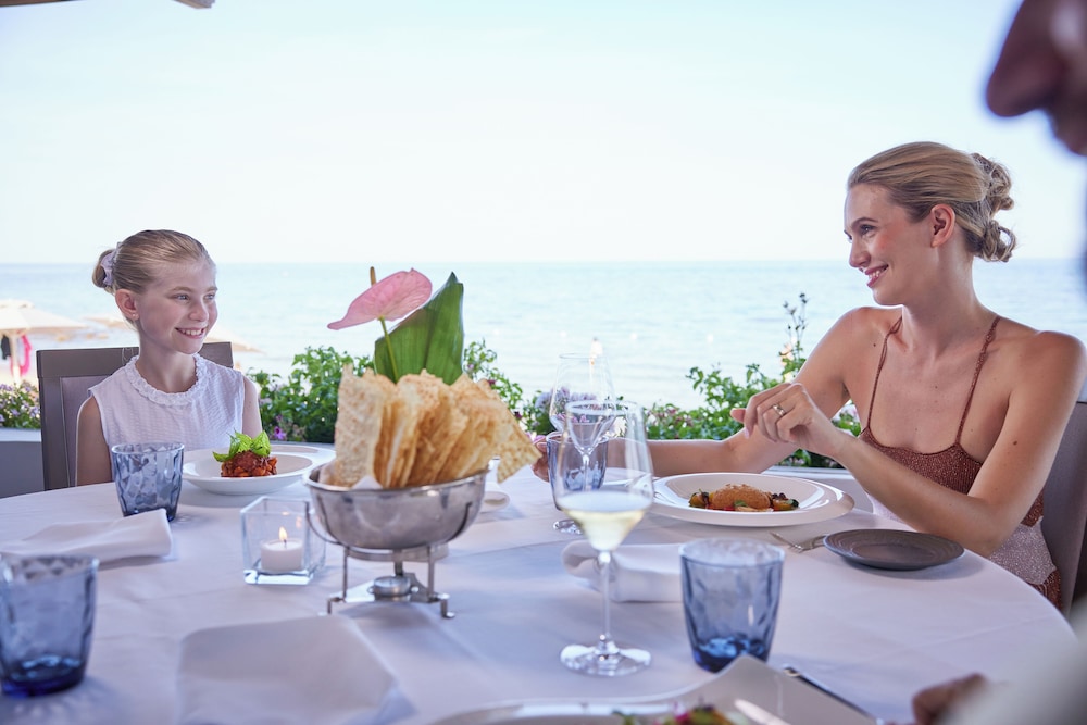 Forte Village Resort - Le Dune — Restaurant & bars in Santa Margherita di Pula, Sardinia