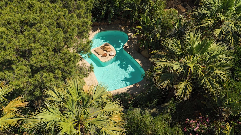 Forte Village Resort - Le Dune — Swimming pool in Santa Margherita di Pula, Sardinia