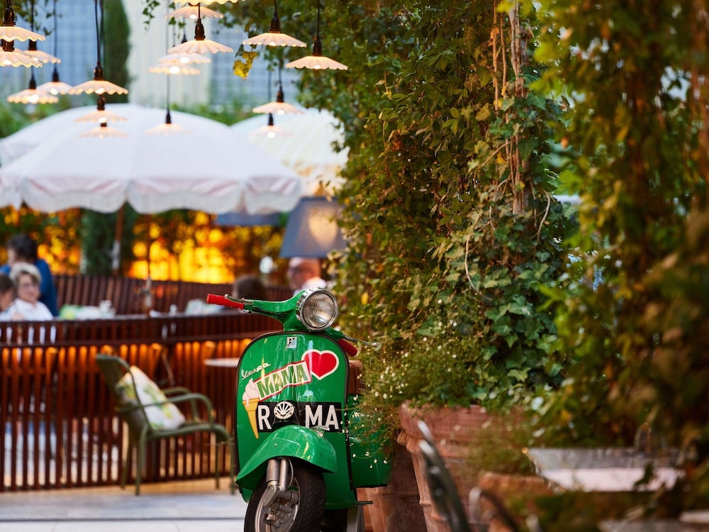 Mama Shelter Roma — Restaurant & bars in Rome, Lazio