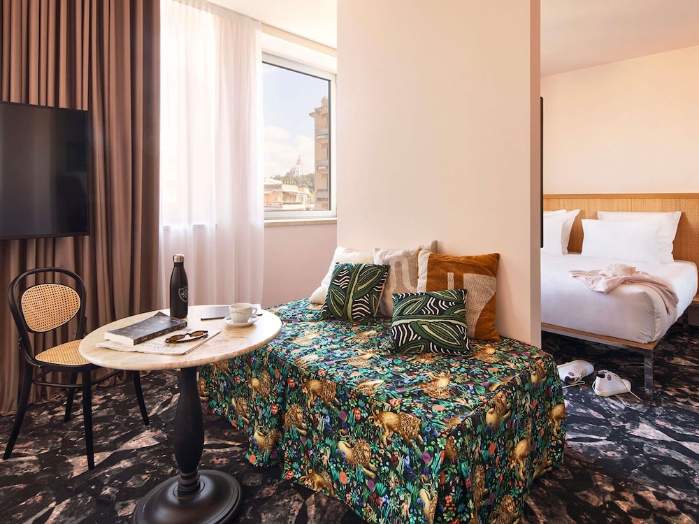 Mama Shelter Roma — Hotel rooms in Rome, Lazio