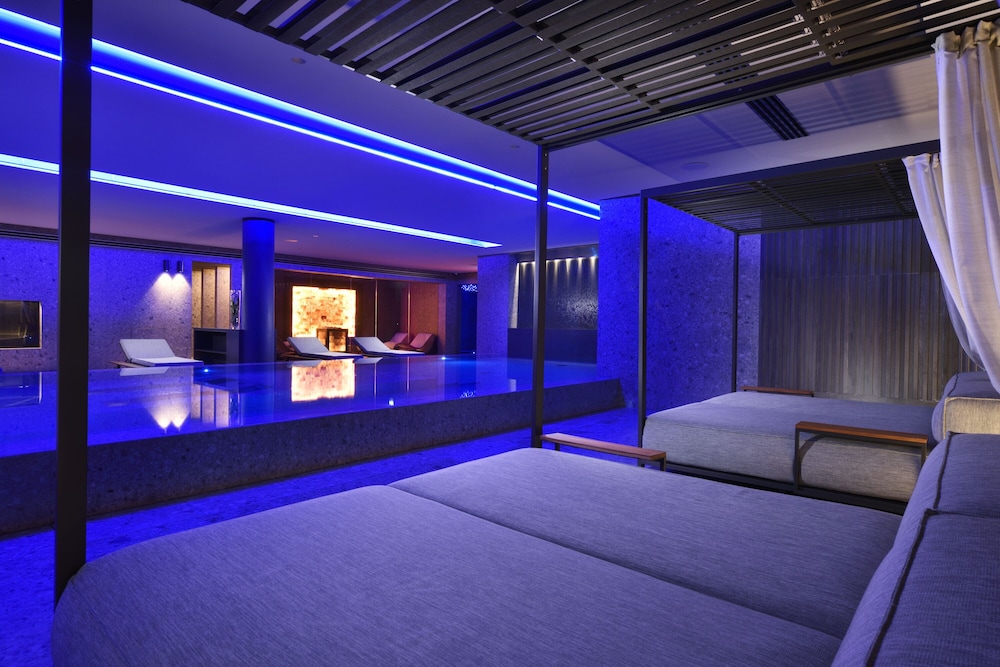 Grand Hotel Victoria Concept & Spa, by R Collection Hotels — Hotel rooms in Menaggio, Lombardy
